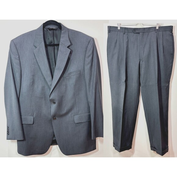 Jos A Bank Mens 2pc Gray 100% Wool Suit 46R 40x41 Subtle Stripes Neutral Classic
